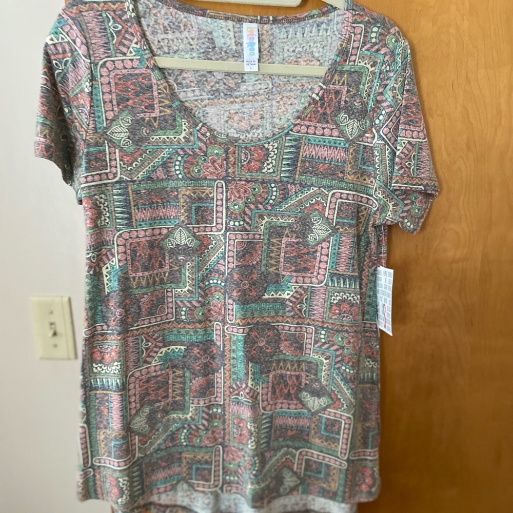LulaRoe top